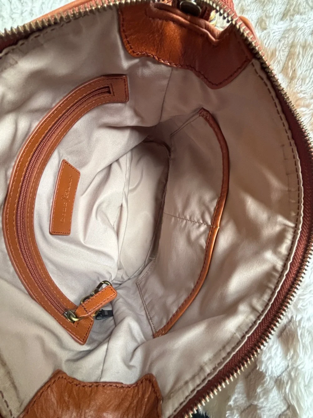 Cole Haan Cognac Tan Smooth Leather Crossbody Hobo Bag Brass Hardware